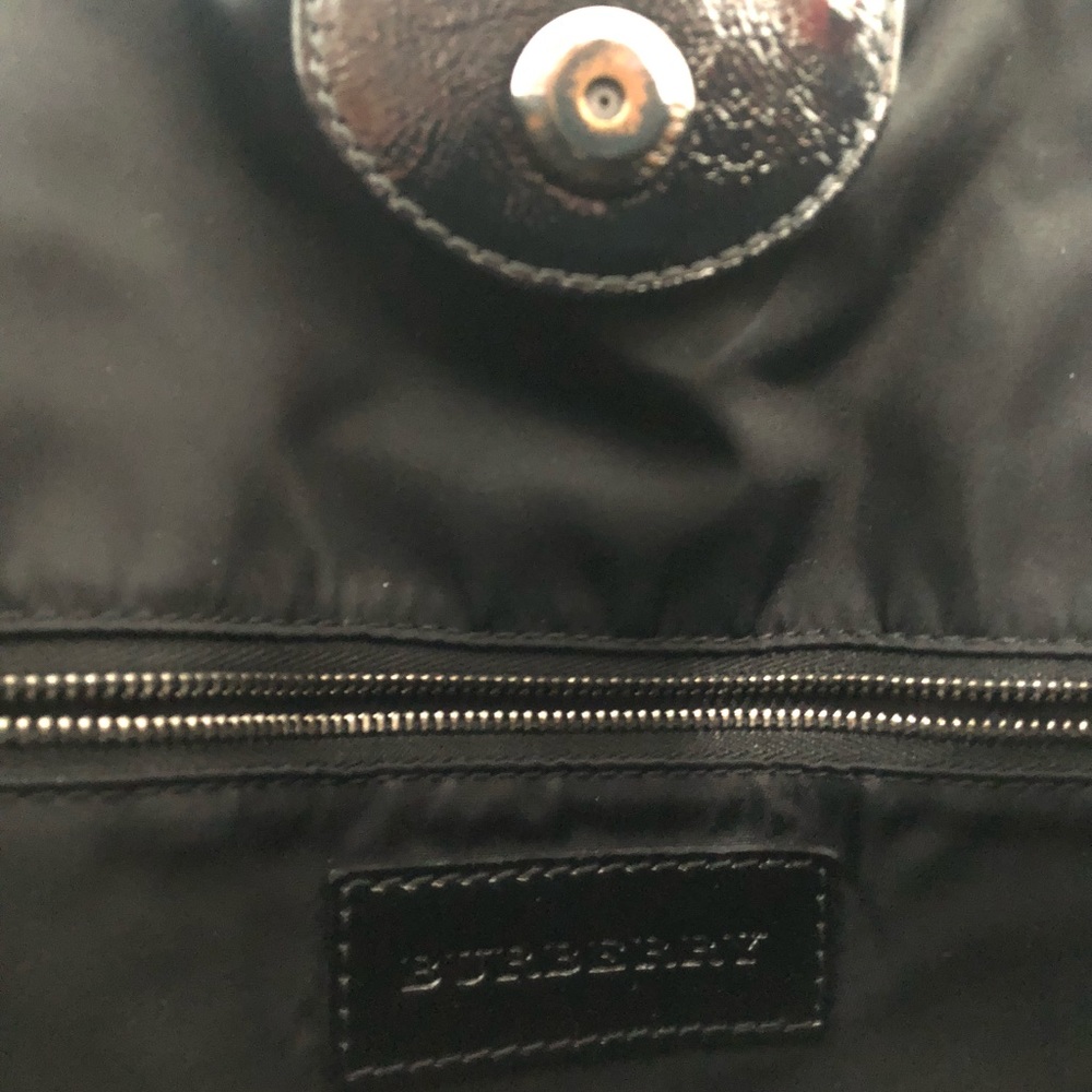 Burberry House Check Tote - Picture 3 of 11